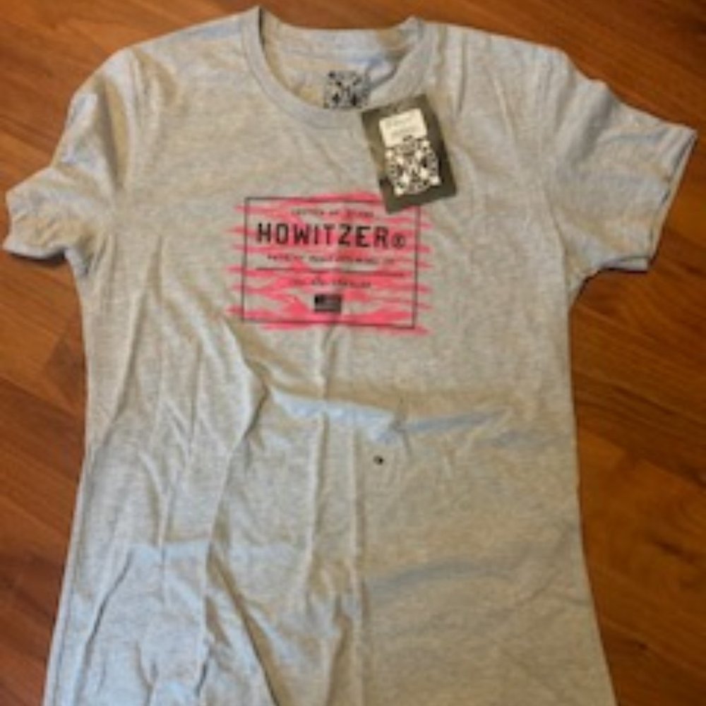 Howitzer Patriot at Buckle T-shirt, size large
